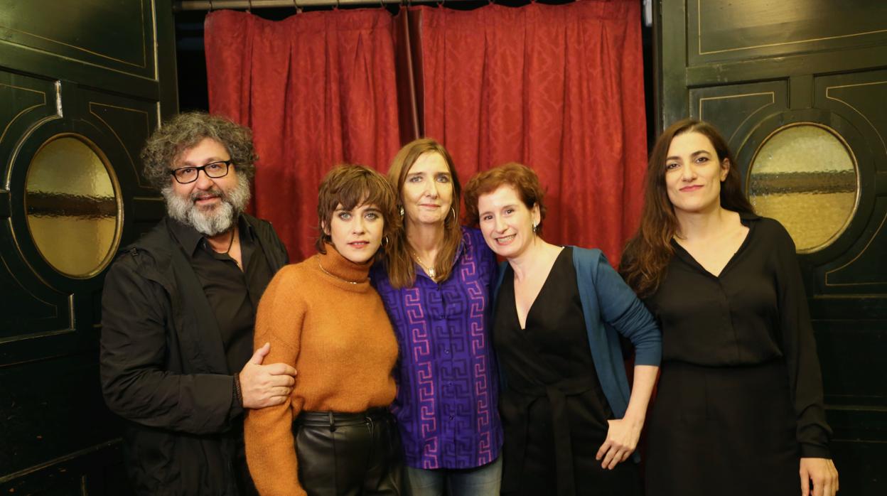 Elenco y equipo de «La pasión de Yerma»