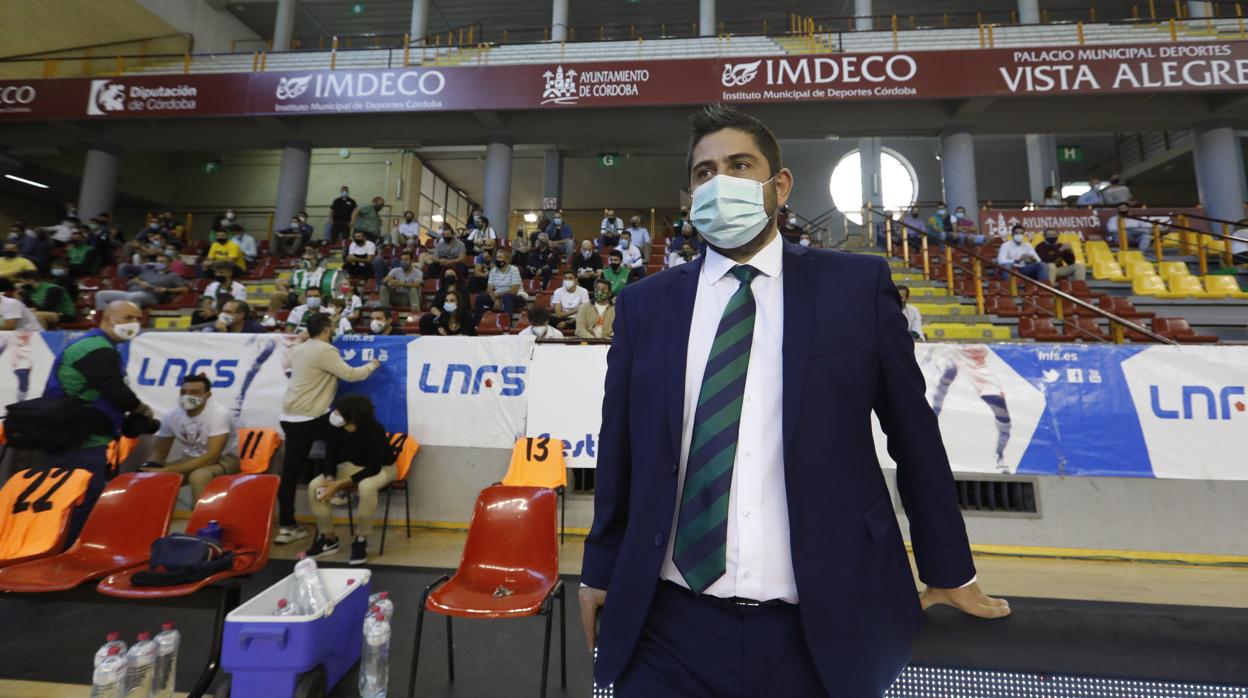 El entrenador del Córdoba Patrimonio de la Humanidad, Josan González