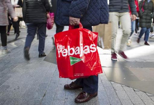 ¿Cuándo empiezan las rebajas de enero 2021?