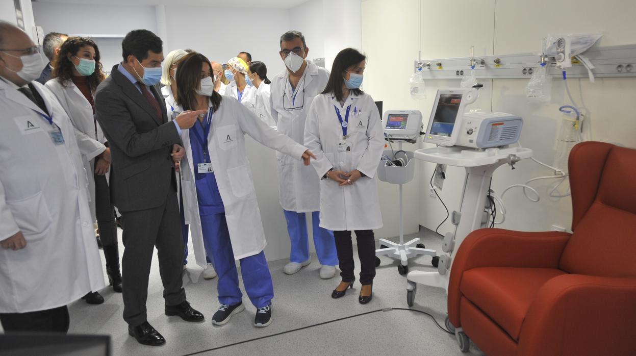 Juanma Moreno en la inaguración este lunes en Málaga