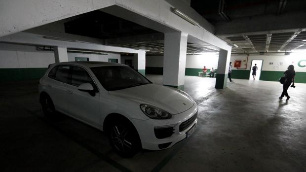 La Guardia Civil halló papeles incriminadores en un registro casual del Porsche de Jesús León