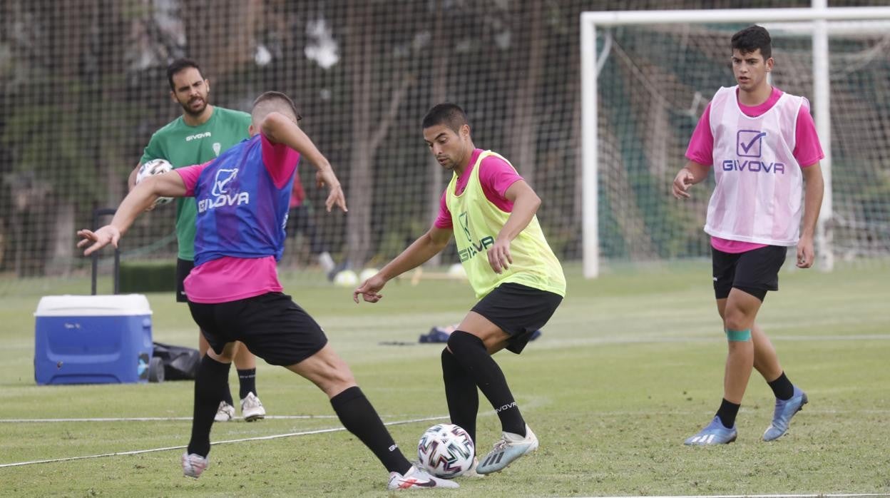 El lateral izquierdo Jesús Álvaro