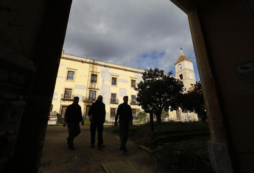 Patio del Centro de Visitantes antes de las obras