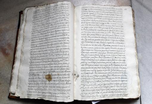 Códice en el Archivo de la Mezquita-Catedral de Córdoba