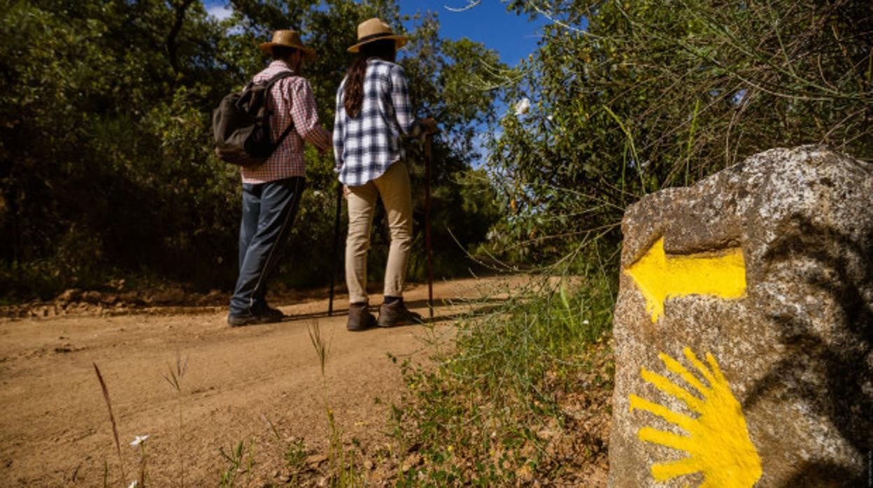 La primavera es un momento ideal para recorrer estas sendas históricas.