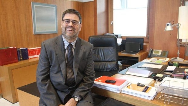 El BOJA hace oficial el cese de Antonio López como presidente de la Cámara de Cuentas de Andalucía