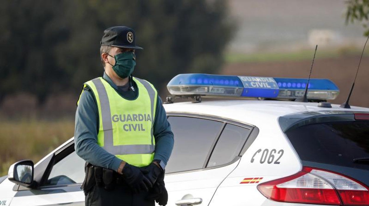 Las multas por no llevar mascarillas no aparecen en la Ley de Tráfico al ser una medida sanitaria