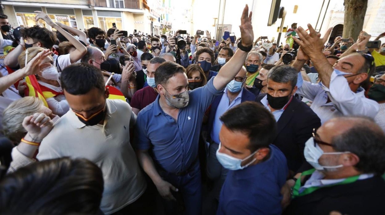 Santiago Abascal, hoy durante el mitin que ha dado en el bulevar de Gran Capitán
