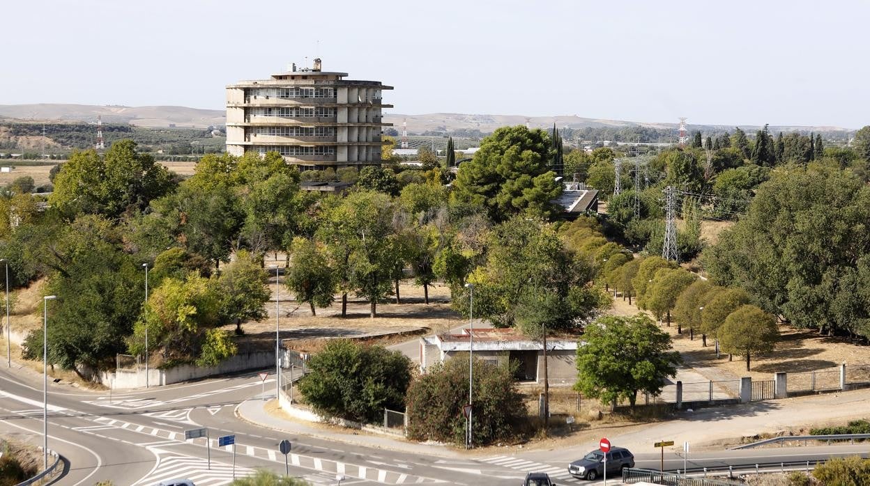 Urbanismo da licencia de obra para la reforma de la torre de Agrónomos de Córdoba para centro formativo
