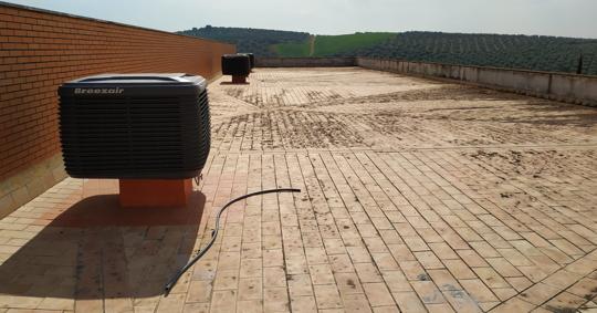 El IES de Córdoba, Arcelacis, ya los tiene instalados