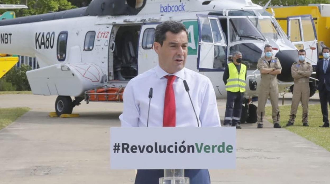 El presidente de la Junta, Juanma Moreno, este miércoles presentando el plan Infoca