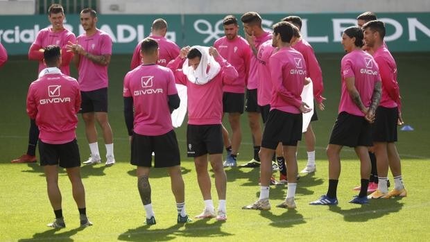 Maniobra de Carlos González | Recelo a la posible aparición de un segundo club en Córdoba