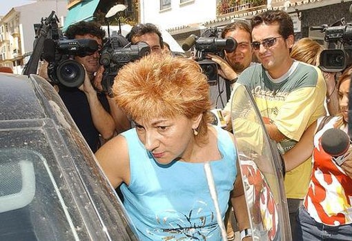 Dolores Vázquez después de uno de los archivos de la causa contra ella en Fuengirola