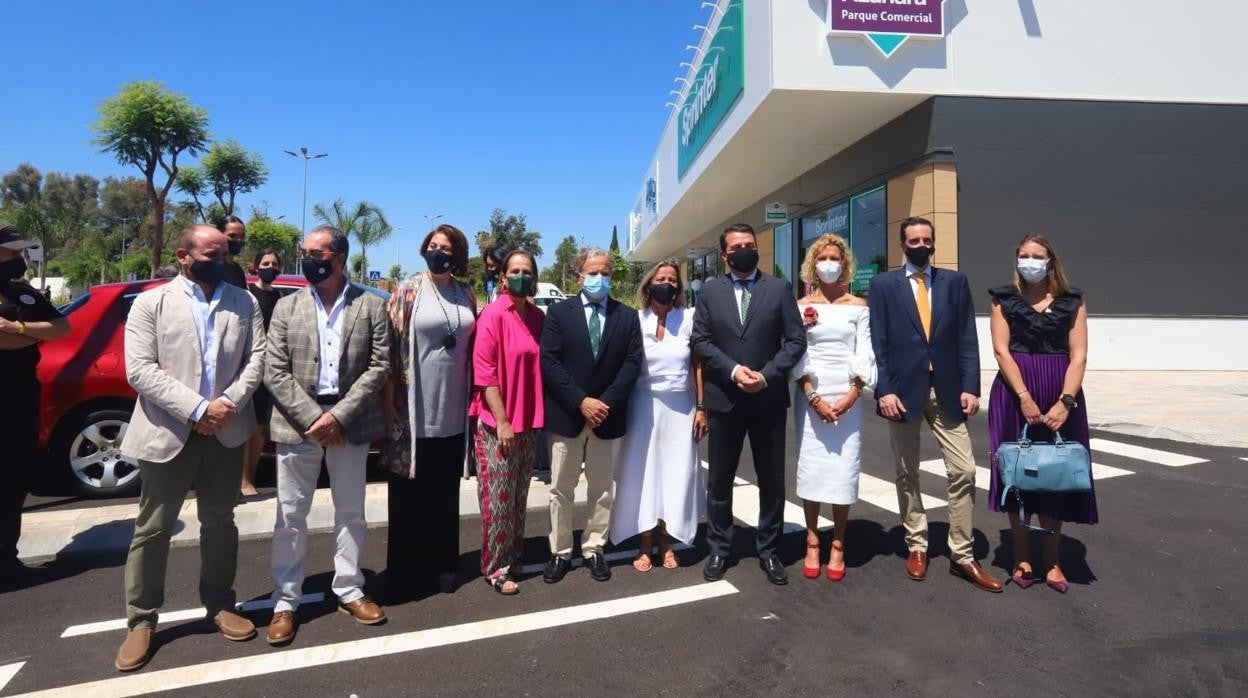 Acto inaugural del centro comercial