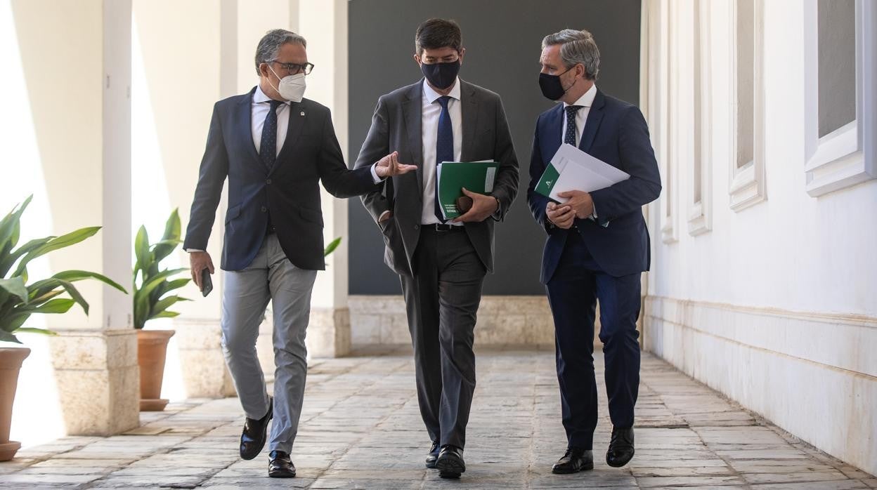 El vicepresidente de la Junta y consejero de Regeneración, Juan Marín, presentó las conclusiones del informe en San Telmo