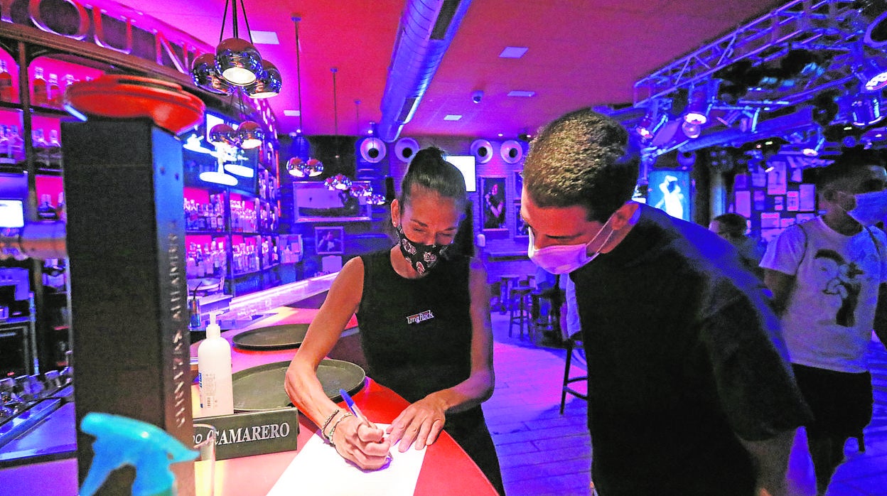 Registro de un cliente en un local nocturno de Córdoba el verano pasado