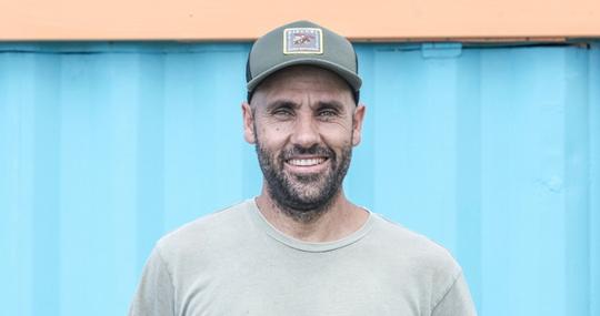 David Álvarez, en el chiringuito El Tumbao de Tarifa