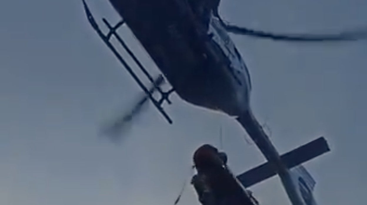 Rescate de los bomberos en Sierra Bermeja