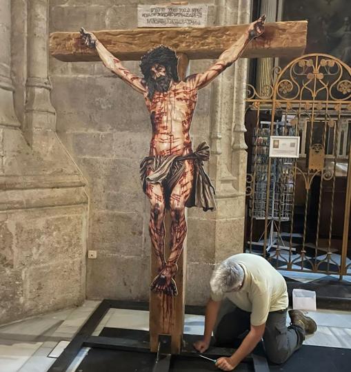 Reproducción del Santo Cristo de la Universidad en la Catedral de Valencia