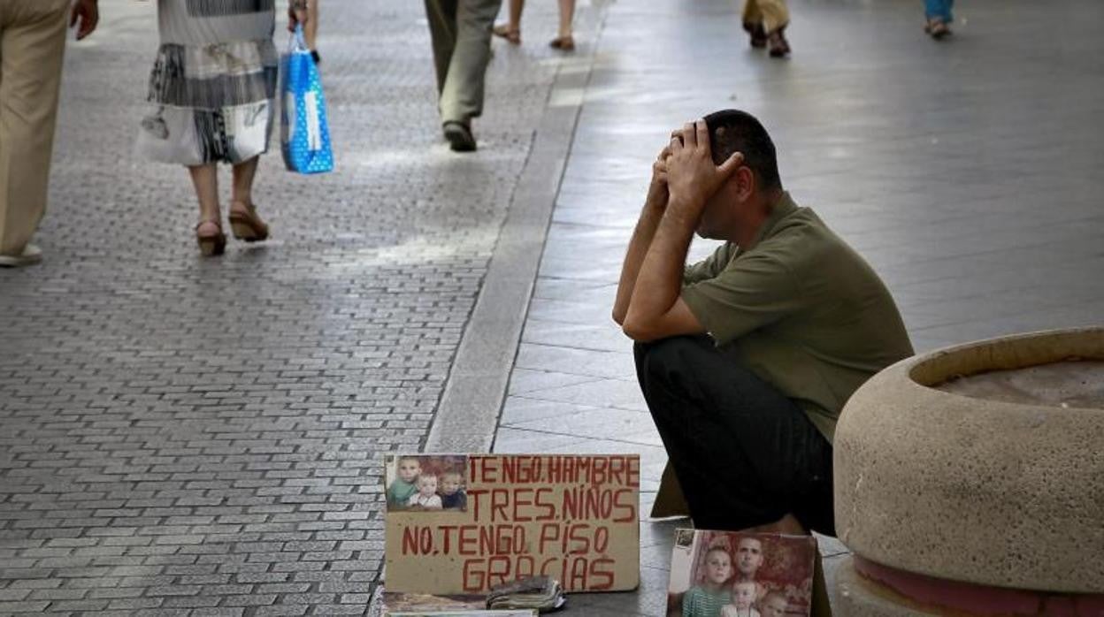 Un 11,6 por ciento de los andaluces vive en condiciones de pobreza severa