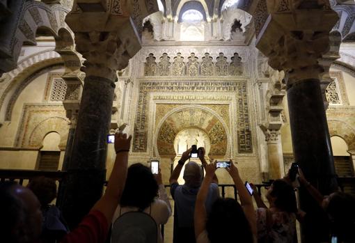 Fachada de la zona central del mihrab de la Mezquita-Catedral de Córdoba