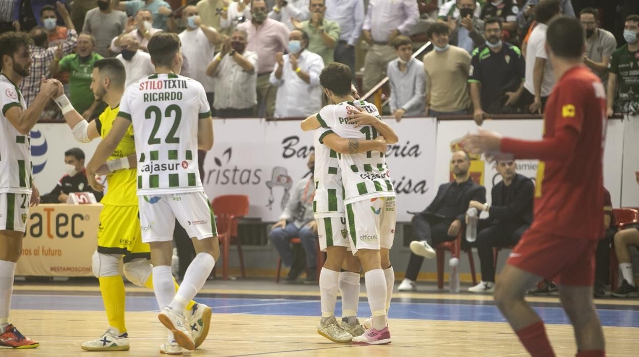 Pablo del Moral y Jesulito celebran la victoria del Córdoba Patrimonio para ser líder