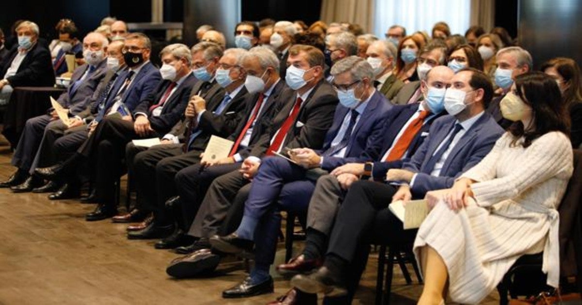 Asistentes al congreso en Córdoba de la Asociación Profesional de la Magistratura