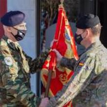 Entrega del banderín de la Bri X