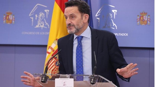 Bal  avisa a Moreno de que si se aprecia «la más mínima sombra» de corrupción, Crespo tendrá que dimitir