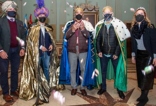 Los embajadores de los Magos de Oriente, la Estrella de la Ilusión y el Heraldo