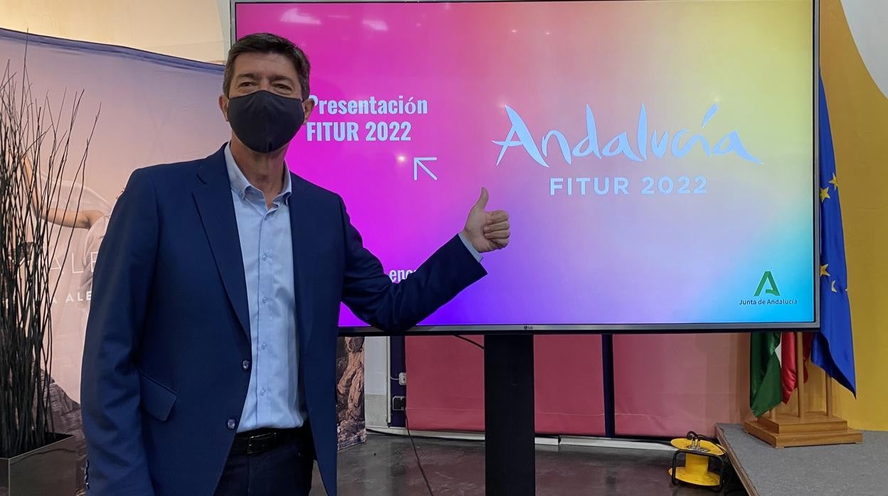 El vicepresidente y consejero de Turismo, Juan Marín, este lunes en Málaga