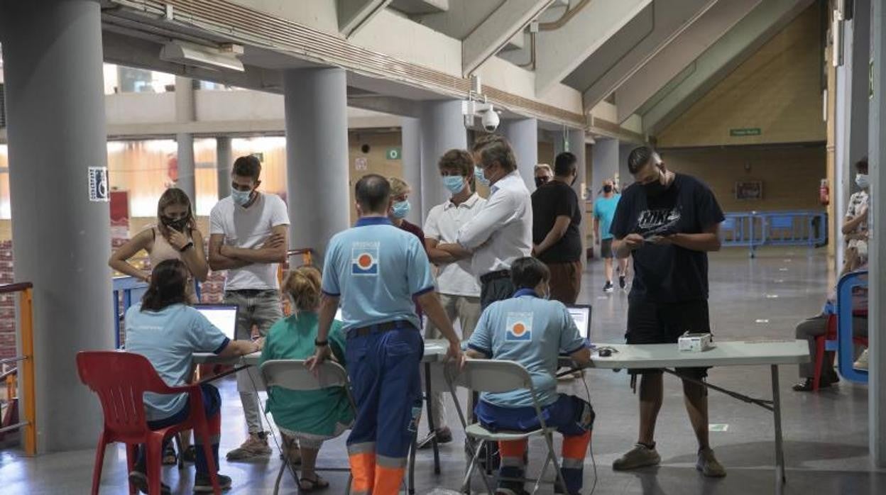 Vacunación contra el Covid a jóvenes en el pabellón de Vistalegre el otoño pasado