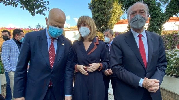 El Gobierno se escuda en las competencias autonómicas para justificar la salida de Informática del Bachillerato