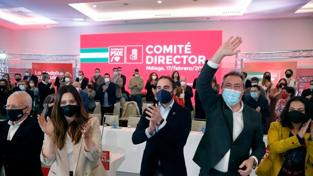 Juan Espadas llama al PSOE a «parar a la extrema derecha» en Andalucía frente a un PP «descabezado»