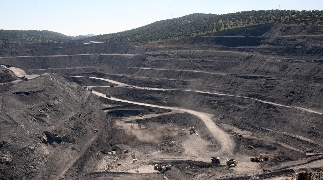 Corta Ballesta, cerrada en 2010, en Espiel