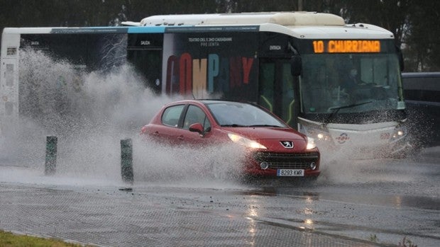 Las lluvias aumentan para más de un mes las reservas de los embalses de Málaga, aún al 33% de su capacidad