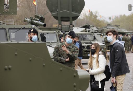 Exposición militar en República Argentina