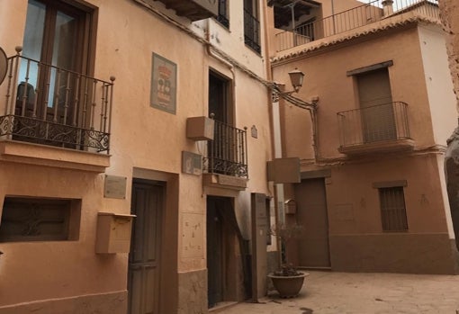 Efectos de la calima en el ayuntamiento de una localidad alpujarreña de Granada