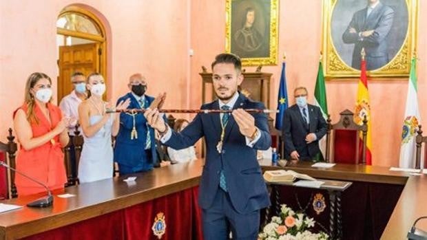 El alcalde de Huéscar comunica su baja de Cs y trabajará en un proyecto municipal independiente