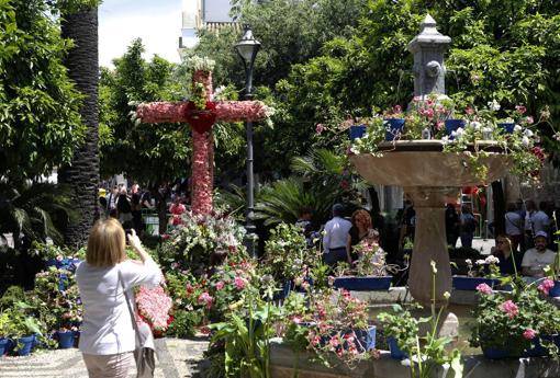 Todo lo que necesitas saber sobre la Cruces de Mayo de Córdoba 2022