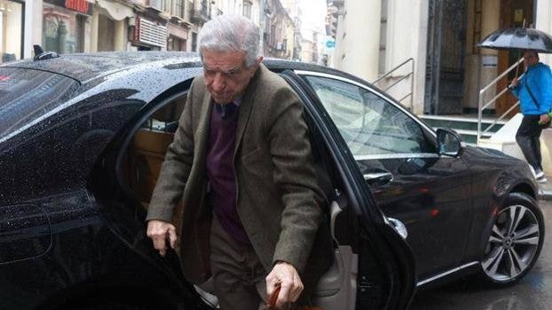 La Fundación Unicaja baraja pedir al Gobierno una prórroga para entregarle el informe sobre Braulio Medel