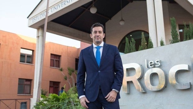 «Louis Vuitton o Qatar Airways vienen a reclutar a los ejecutivos en turismo que formamos»