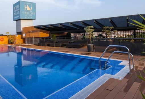 Diez hoteles con piscina en Córdoba para relajarse