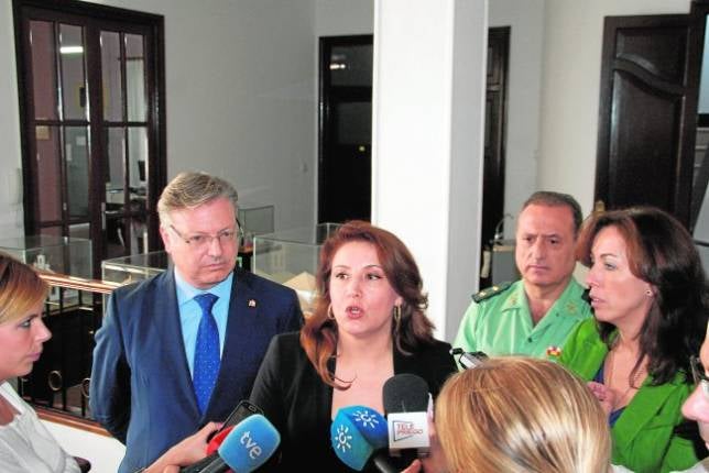 Interior estudia ya el proyecto del nuevo cuartel de la Guardia Civil