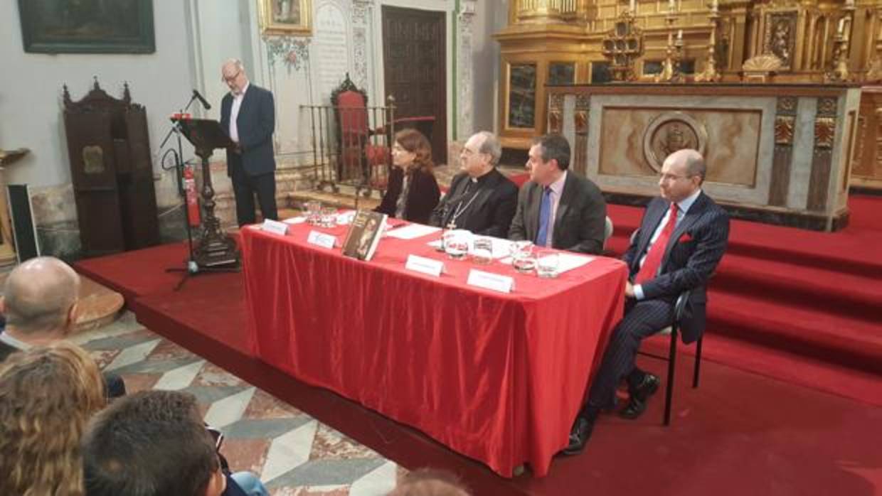 Peter Cherry, Anabel Morillo, Juan José Asenjo, Juan Espadas y Benito Navarrete en los Venerables