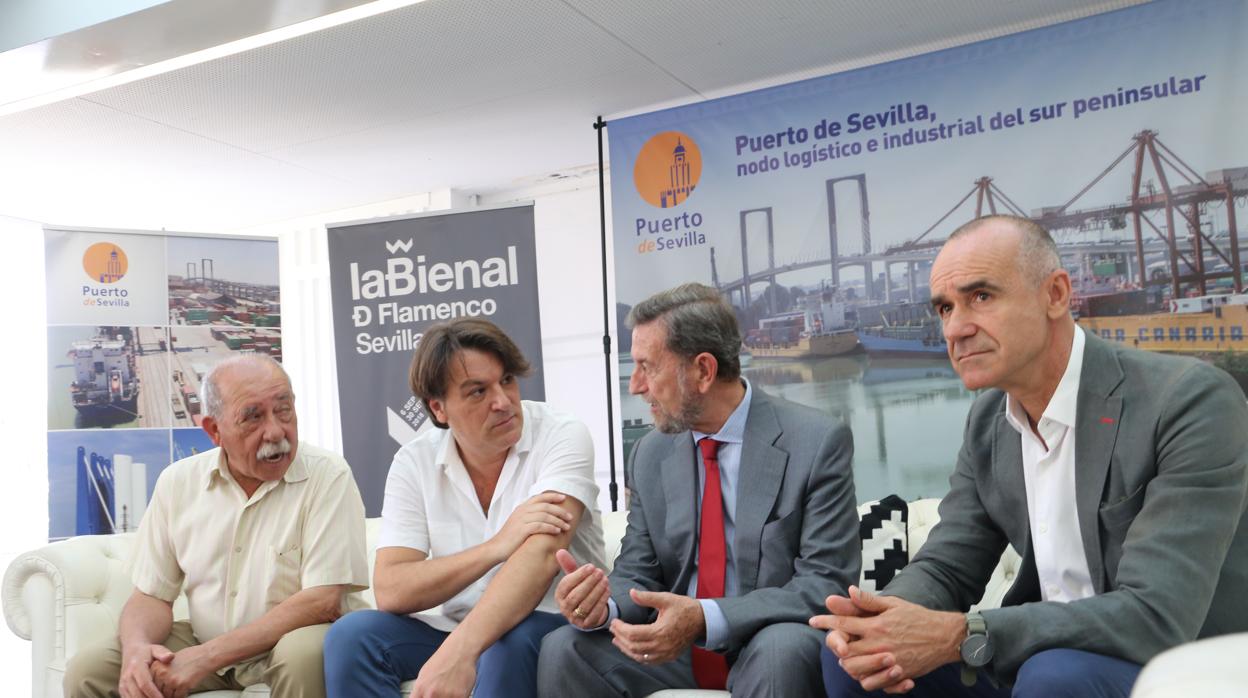Antonio Zoido, Dorantes, Manuel Gracia y Antonio Muñoz durante la presentación