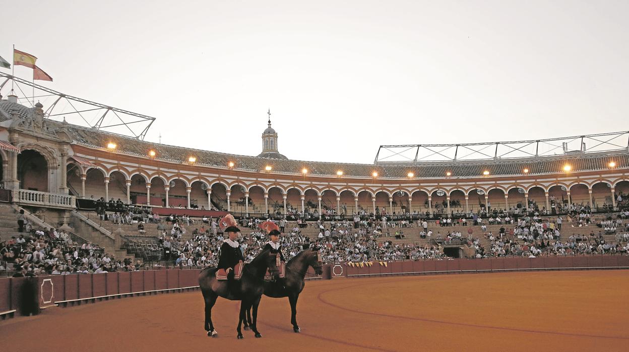 La Plaza de Toros de Sevilla acoge tres festejos en la Feria de San Miguel