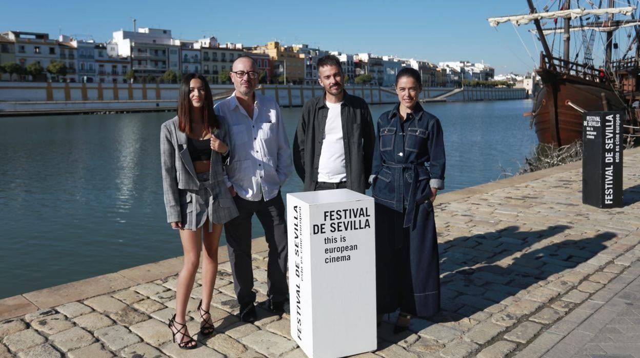 Irene Virgüez, Manuel Martín Cuenca, Pucho (Vetusta Morla) y Patricia López Arnáiz