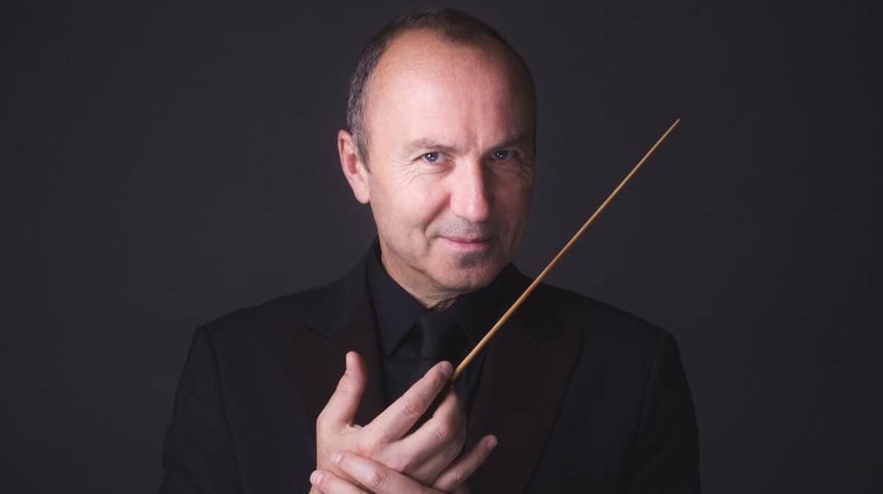 El flautista y director galo Benoît Fromagner