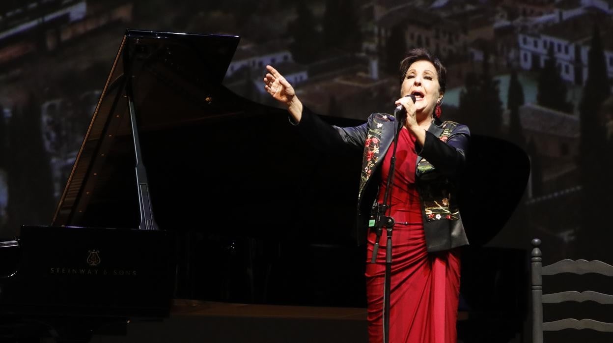 La veterana cantaora en concierto